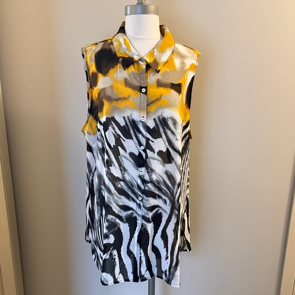 Susan Graver Sleeveless Button-Down Top in Yellow, Black & White
